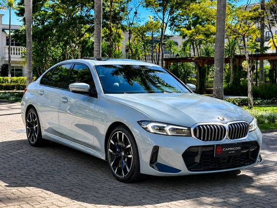 BMW 320i 2.0 16V TURBO FLEX M SPORT AUTOMÁTICO BMW 320i 2.0 16V TURBO FLEX M SPORT AUTOMÁTICO